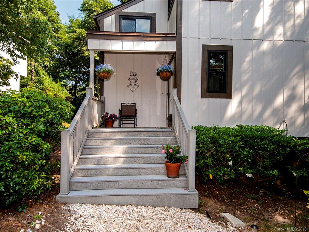 Tega Cay - Residential