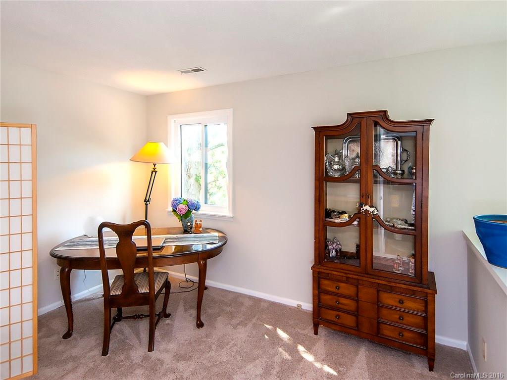 Tega Cay - Residential