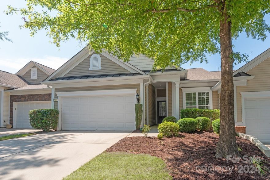 Enjoy one story living in the resort style community of Sun City Carolina Lakes. The 55+ community boasts wonderful amenities to enhance your lifestyle. From club house, fitness facilities, social clubs & outdoor recreation areas, there's always something to do in this warm & welcoming atmosphere. As you step into this inviting space, you'll notice the open-concept design w/thoughtfully laid out spacious rooms providing ample living & relaxation areas. Screened porch is a highlight, offering a perfect spot to enjoy the outdoors while remaining sheltered from the elements. This move-in ready home features 2 BR's & 2 full baths. The primary, located at the back of the home, has large windows offering a view of the treed rear yard & the ensuite bath is equipped w/dual vanities, a 5' shower, & walk-in closet. The Kitchen which overlooks the family room & dining area features granite countertops, & Blk Appliances. *New AC*  Don't miss this opportunity to live in this Amazing Community.