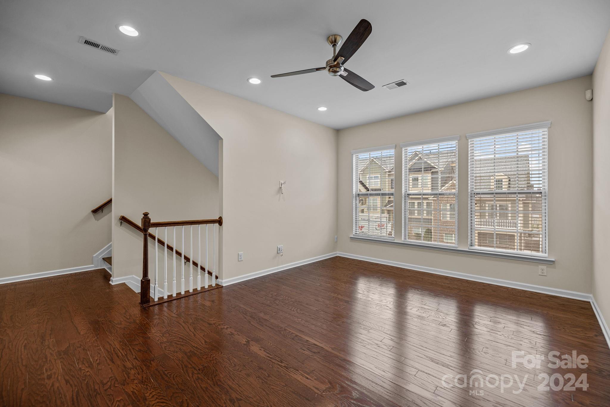 Cameron Creek - Residential