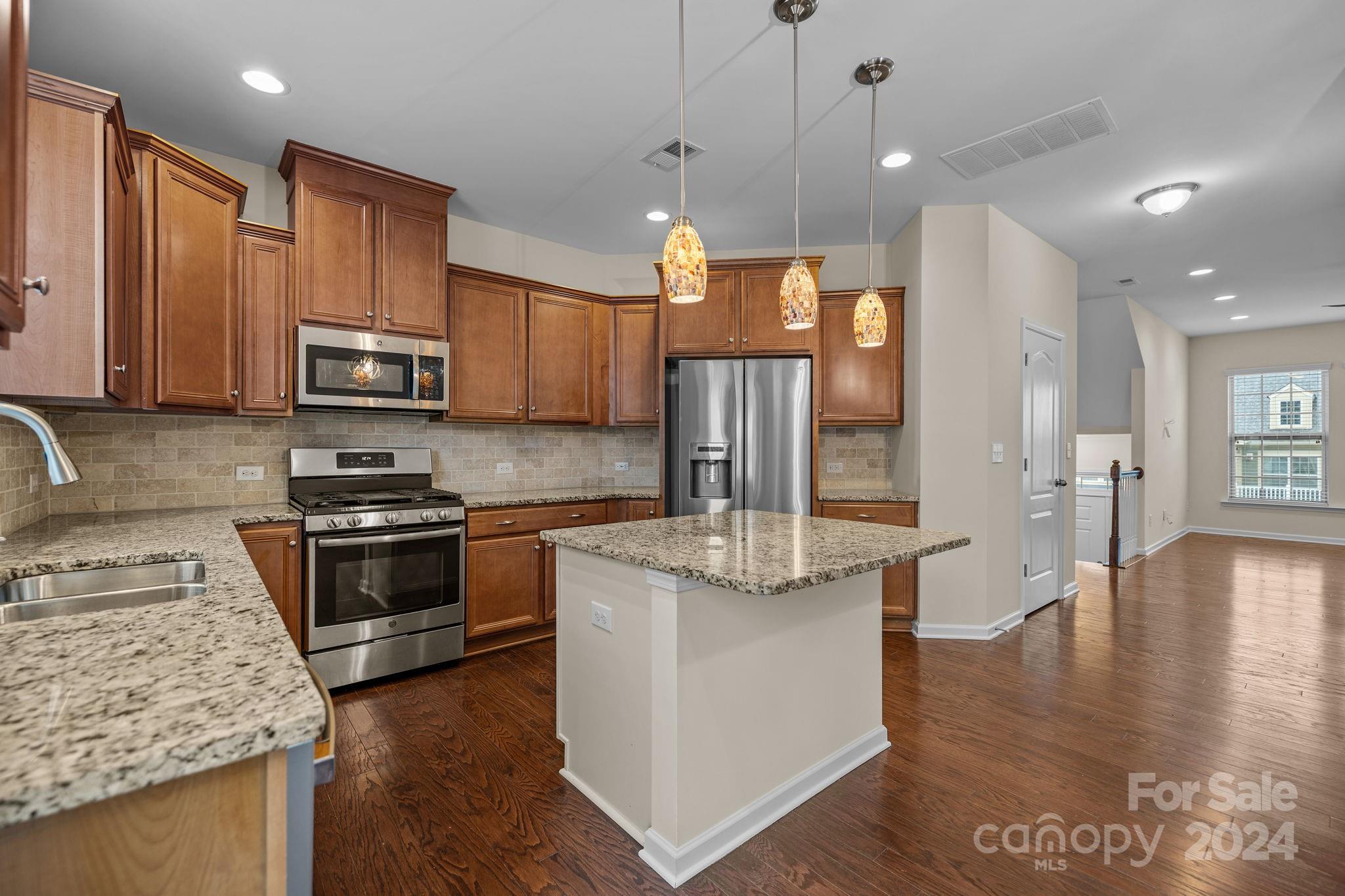 Cameron Creek - Residential