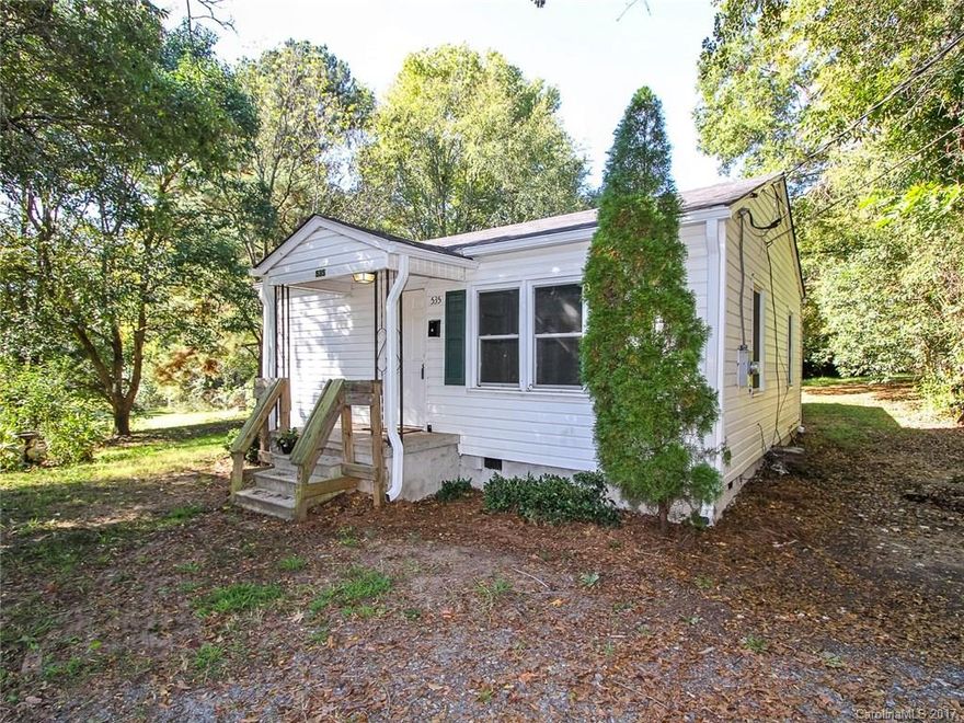 Absolutely adorable 3 bed/1 bath home on a nice beautiful lot.  Home features new flooring throughout, new windows, new siding, fresh paint, remodeled kitchen, tile backsplash, stainless steel appliances and much more. Just minutes from shopping, dining, entertainment and I-77.  Don't let this one slip away!! Bring your buyers today!