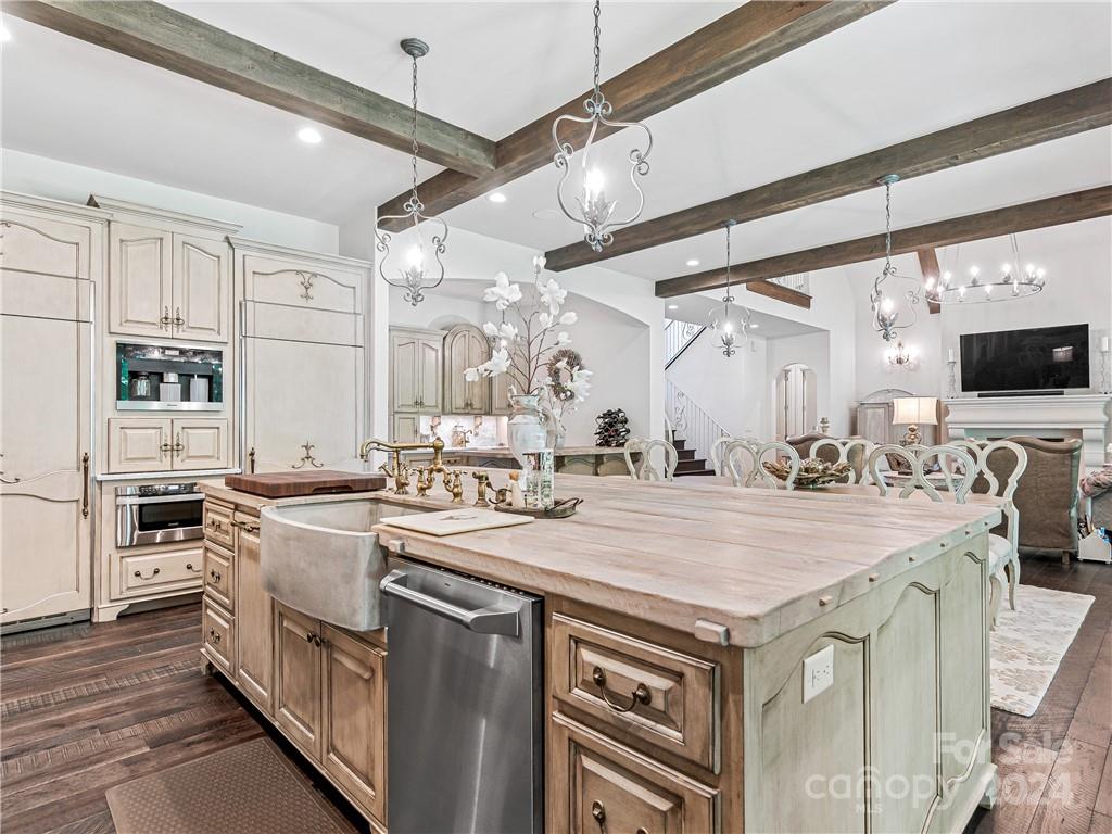 The Cliffs at Walnut Cove - Residential