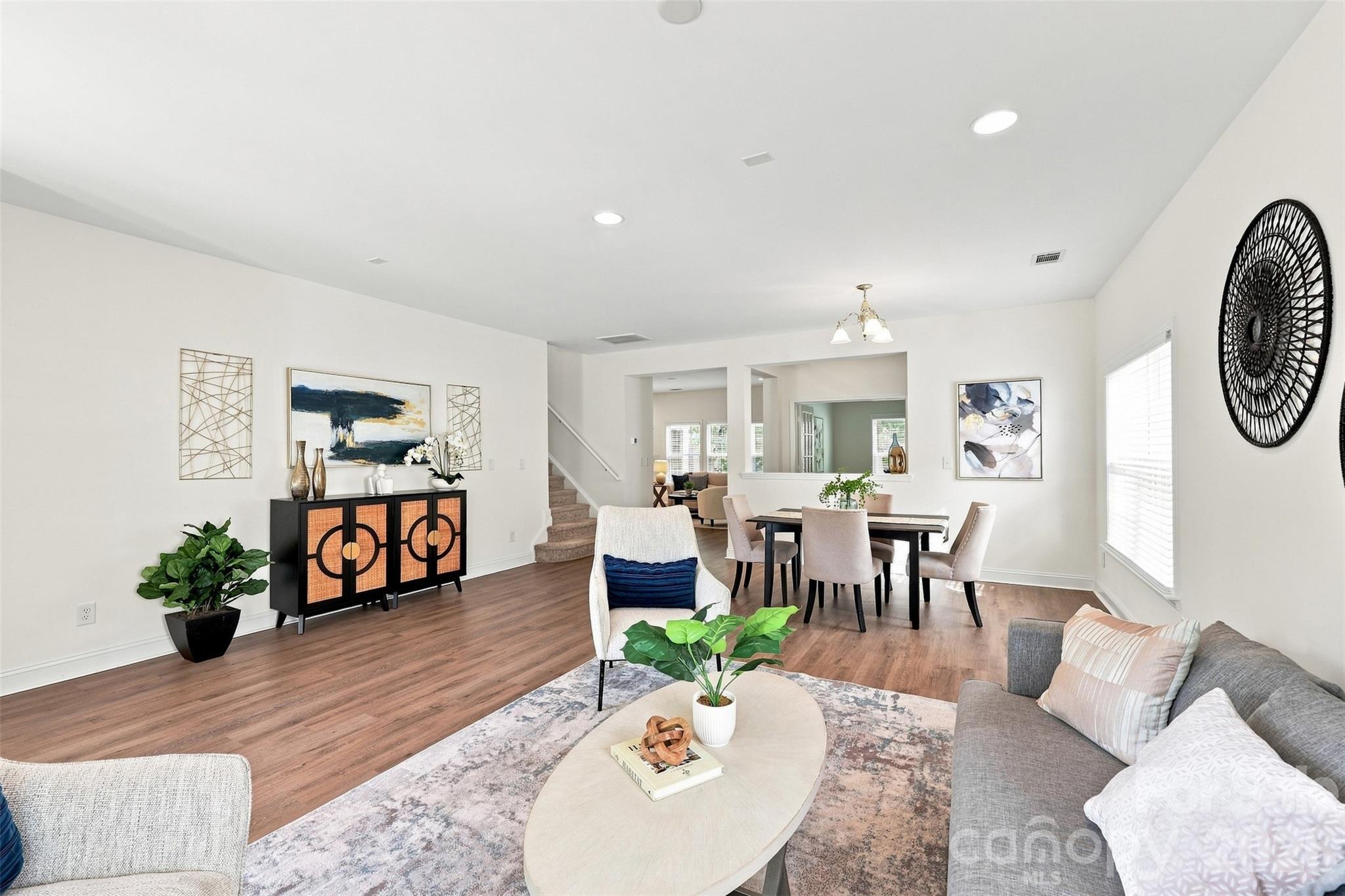 15614 Normans Landing Drive