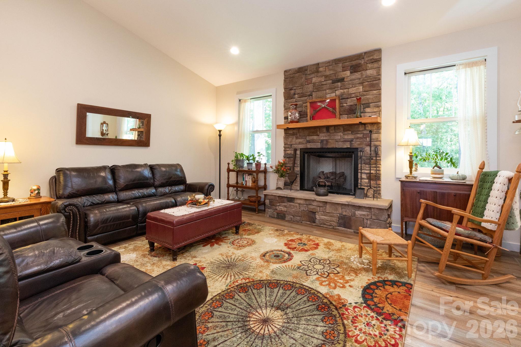 850 Mountain Haven Drive