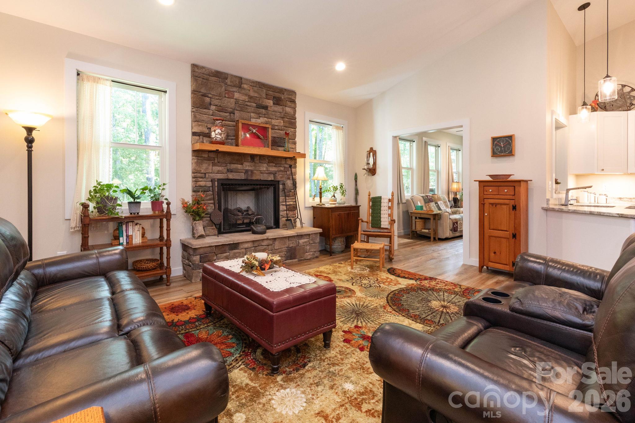 850 Mountain Haven Drive