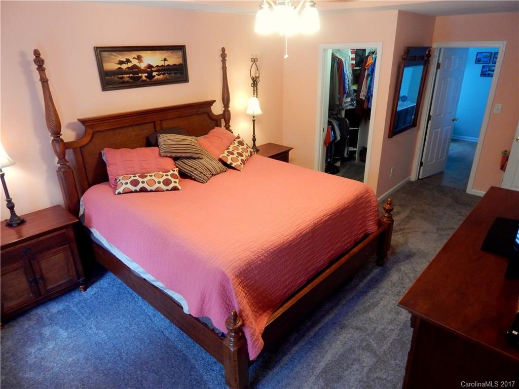 Alexander Ridge - Residential