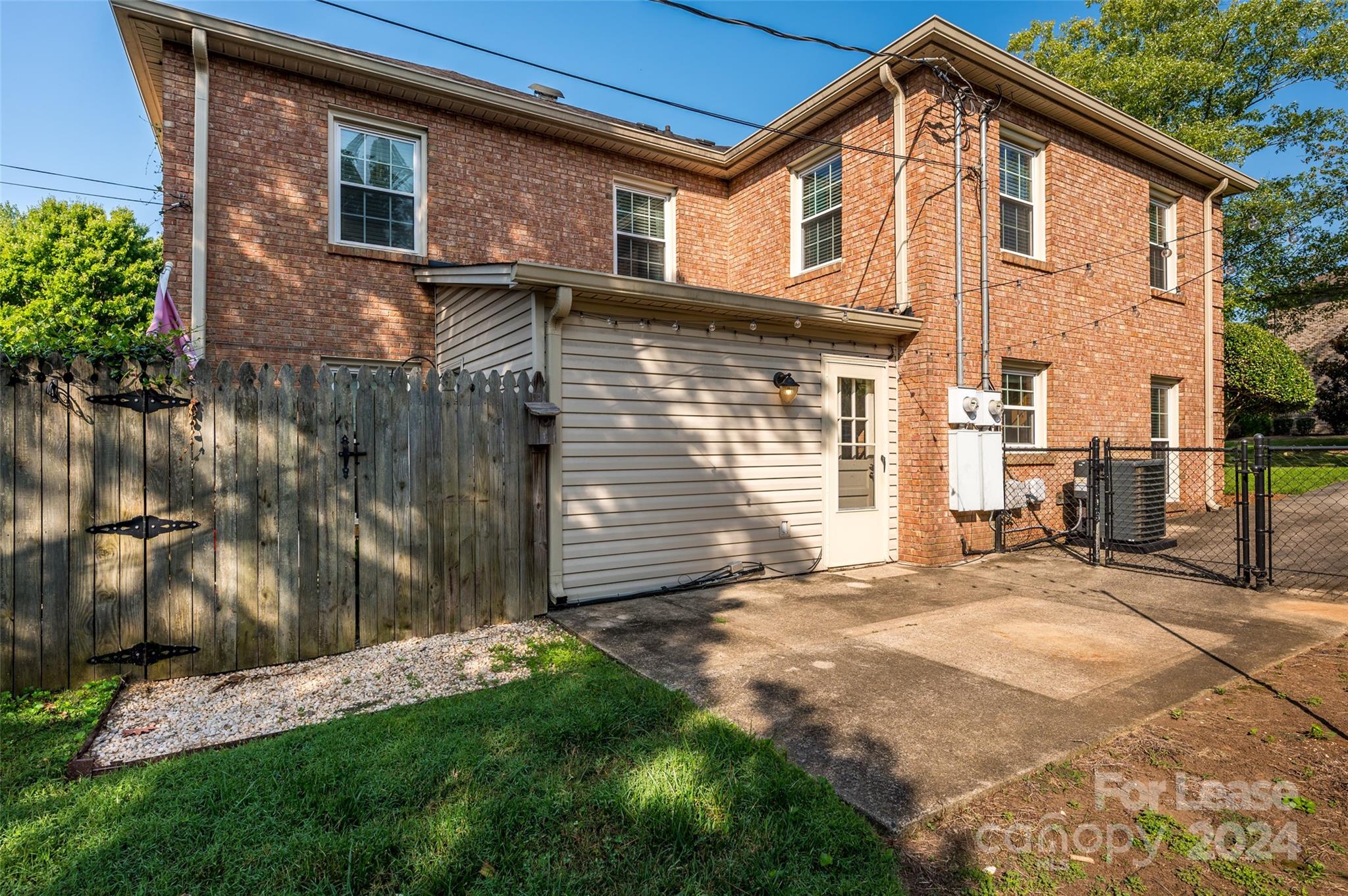 Ashbrook - Residential Lease