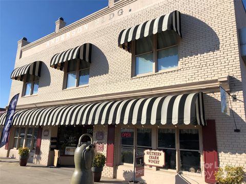 Photo of 235 E Main Street #I, Lincolnton, NC 28092 (MLS # 4315137)