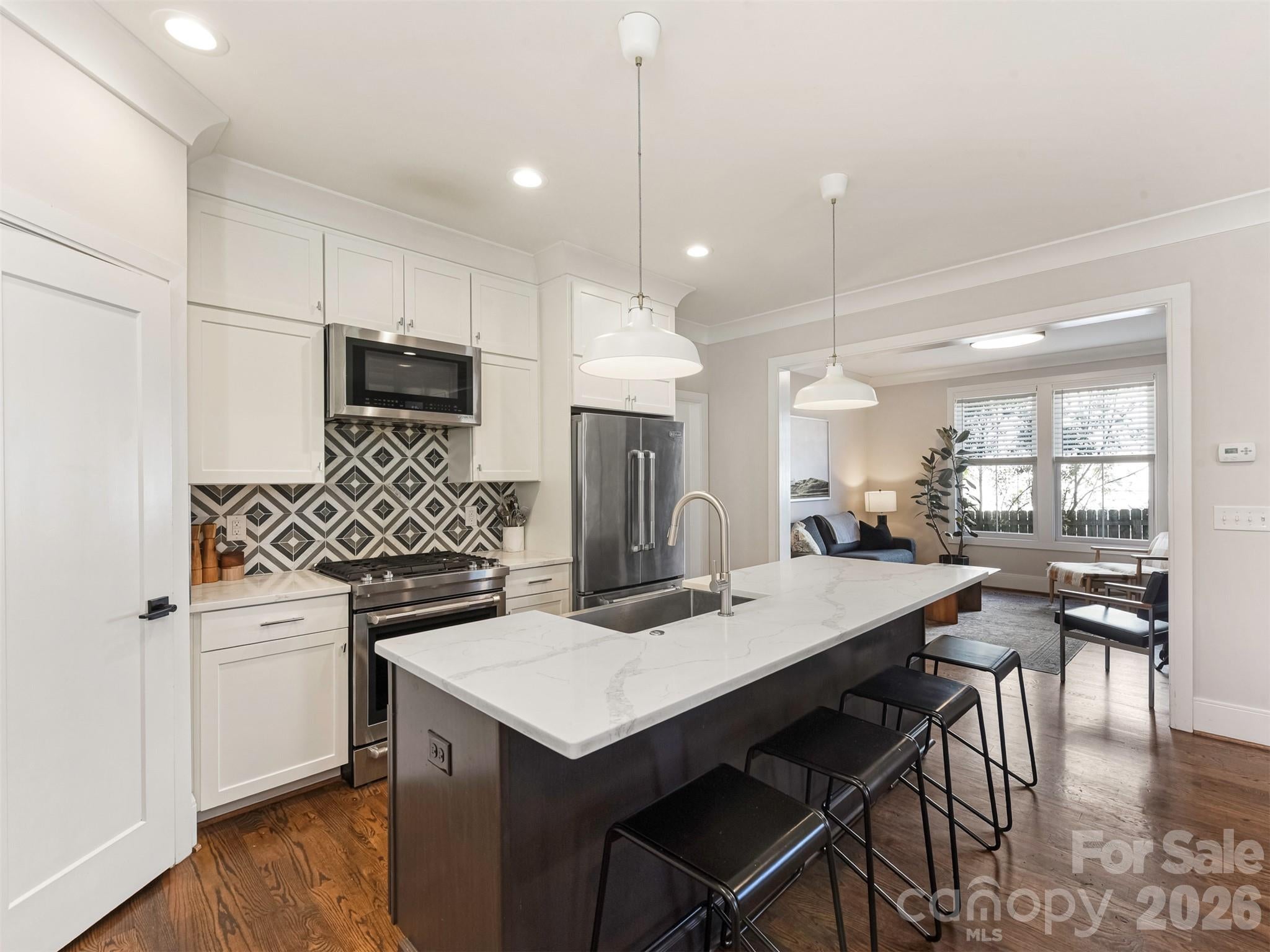 2513 Rozzelles Ferry Road