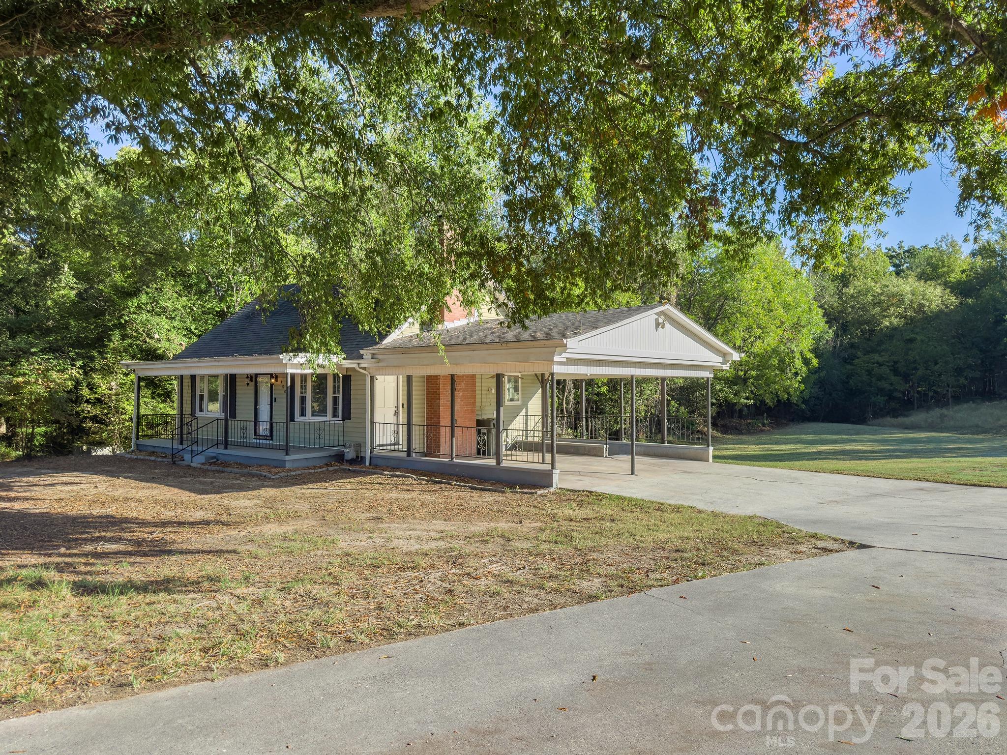 1002 Ramseur Road