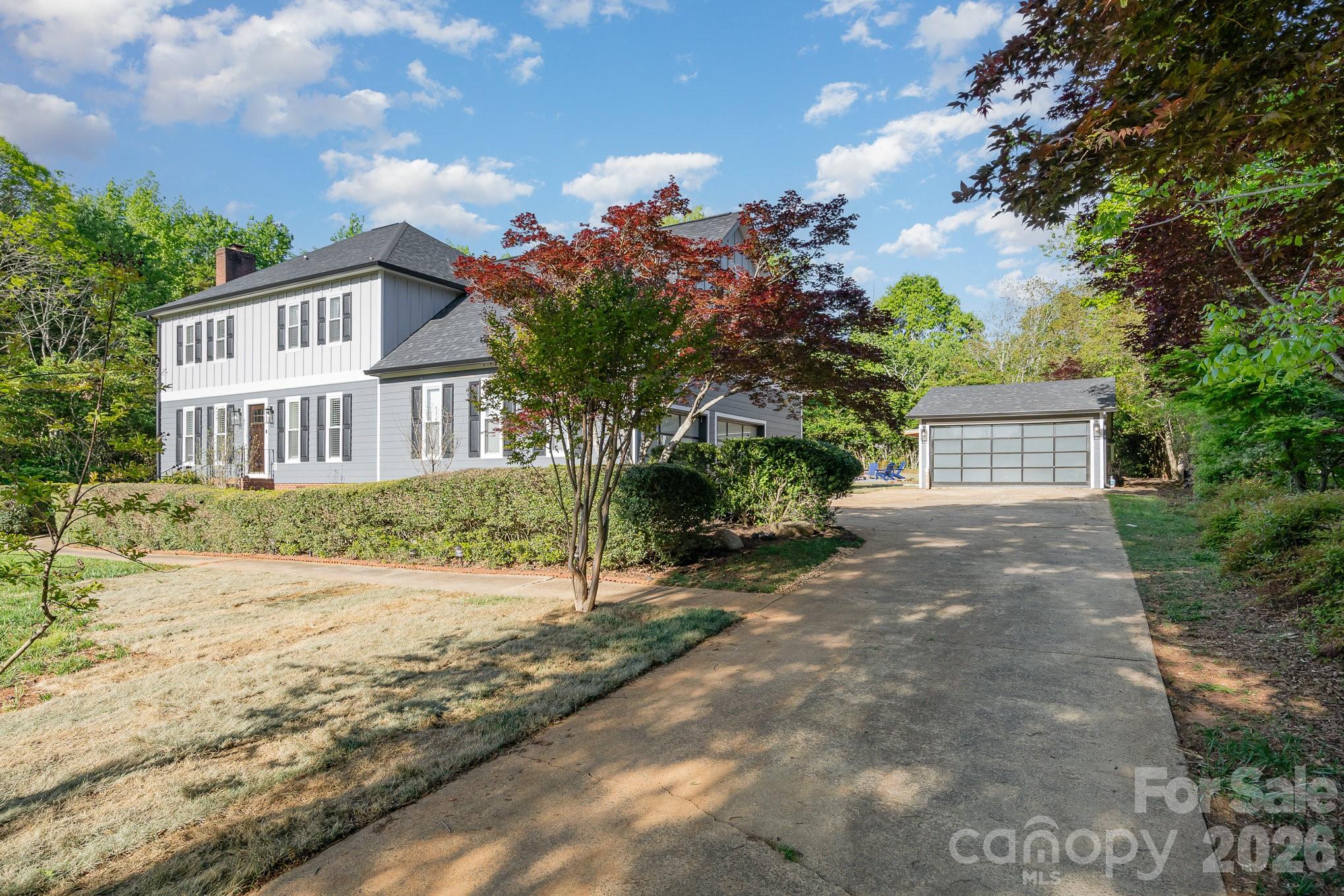 8823 Dartmoor Place