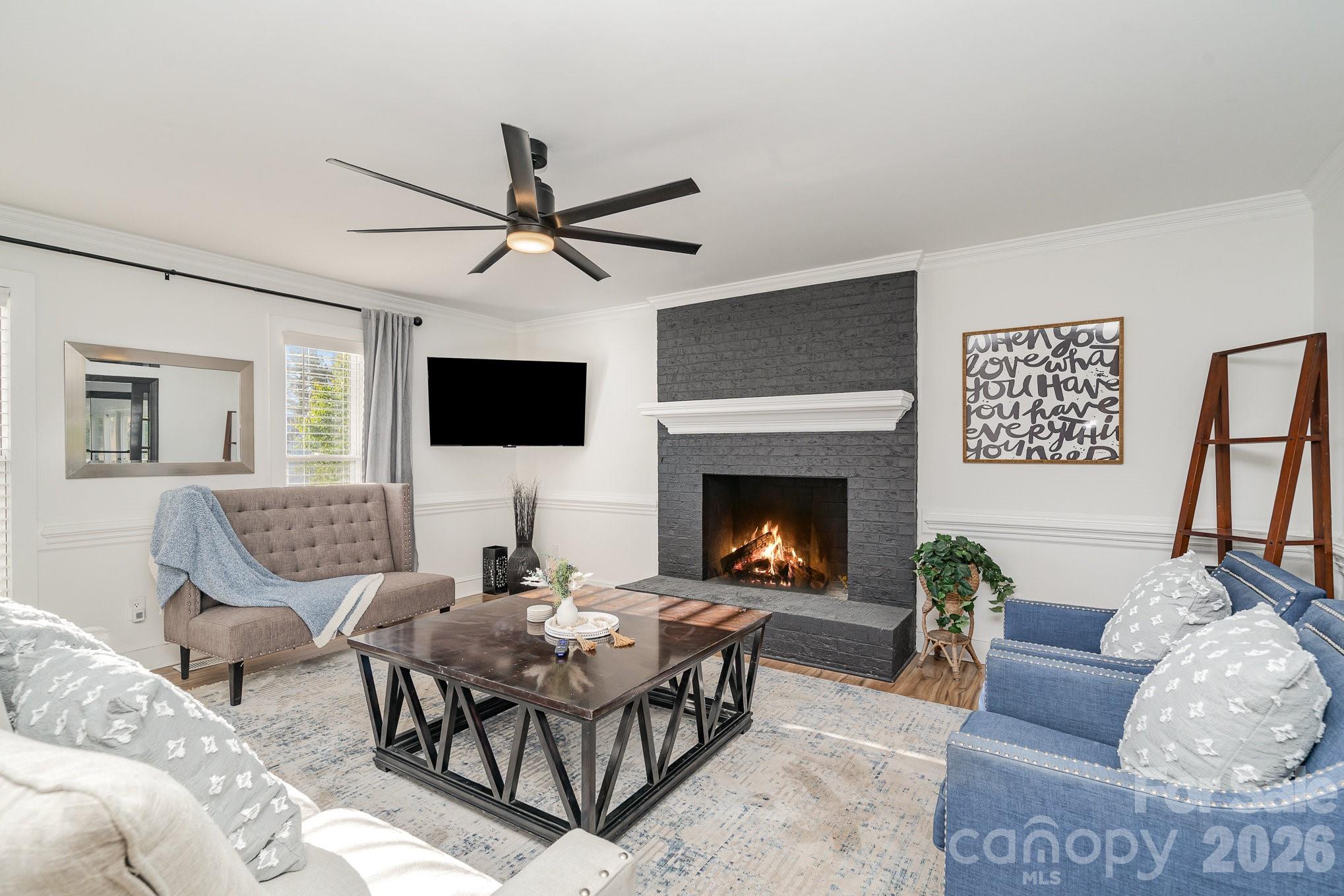 8823 Dartmoor Place