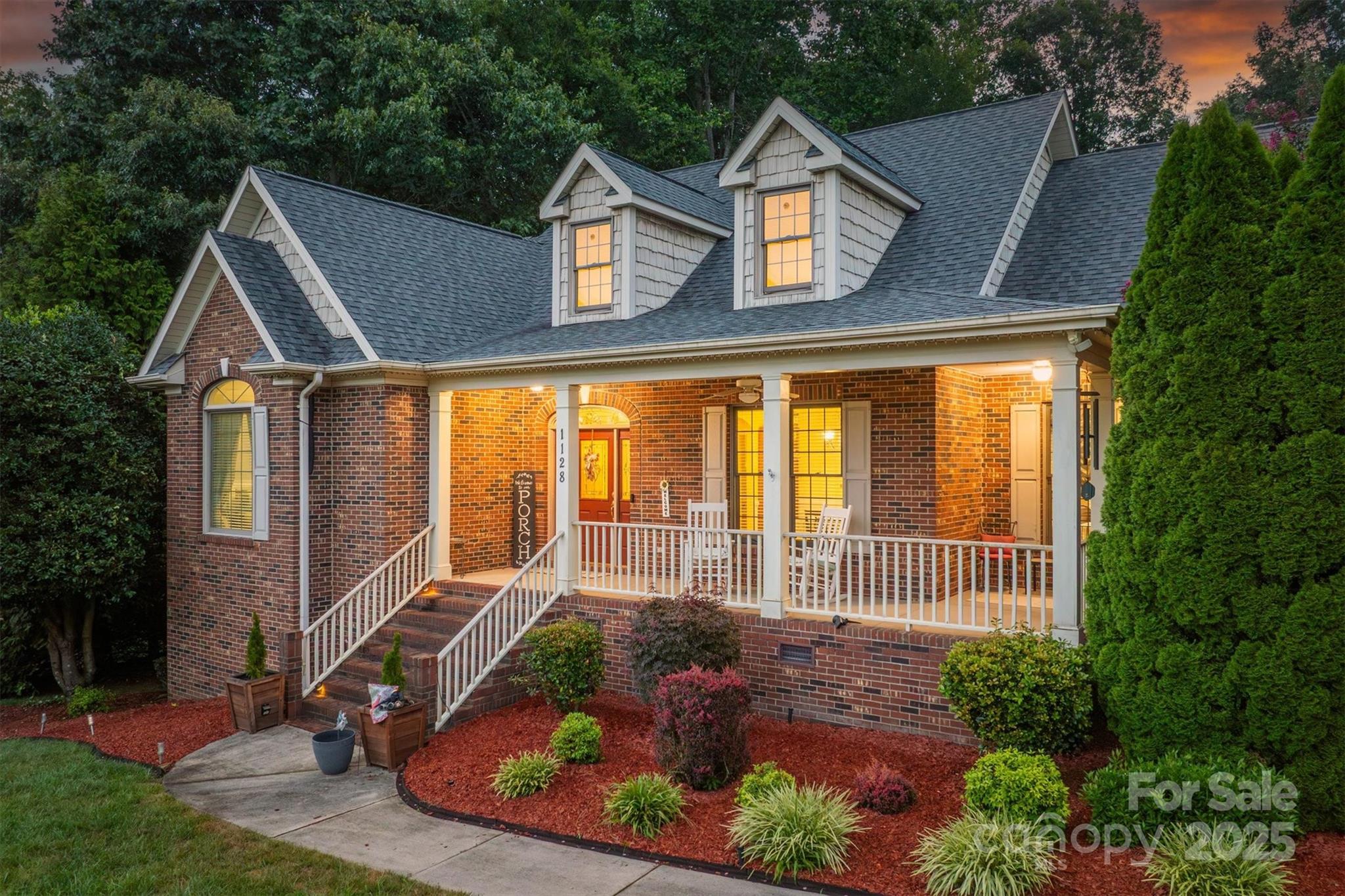 1128 Bugle Lane