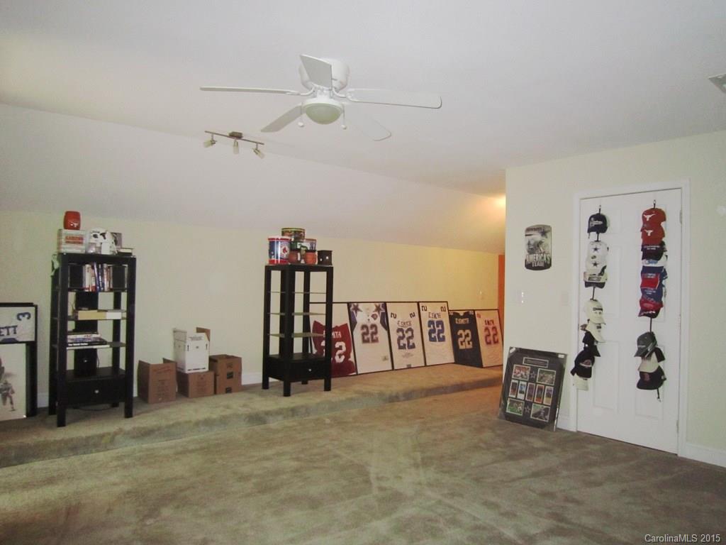 Willow Brook - Residential