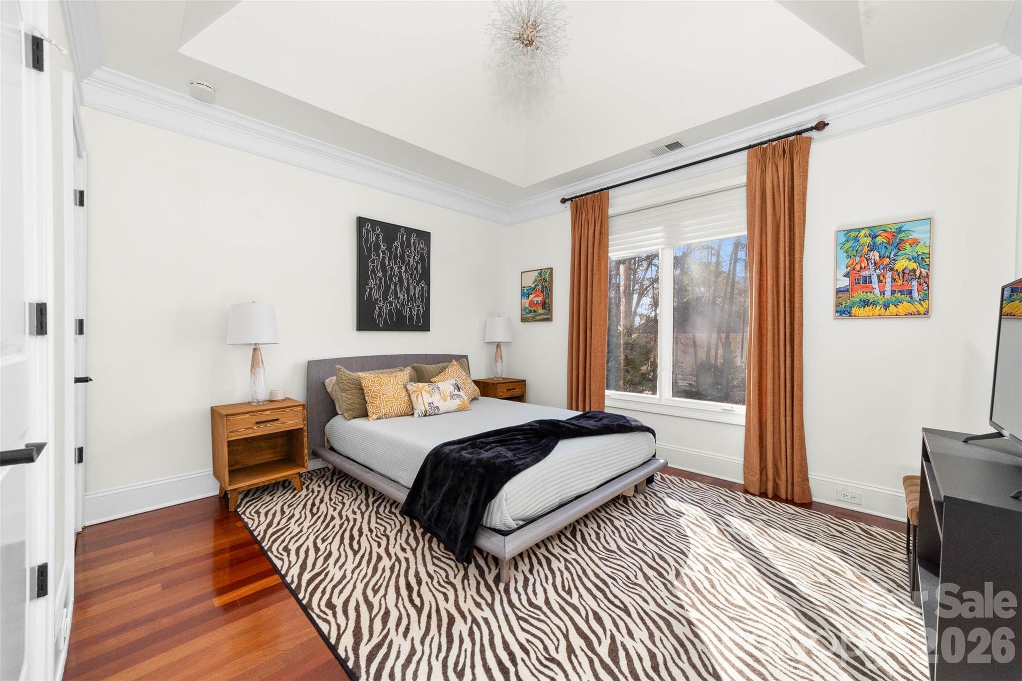 The Peninsula - Residential