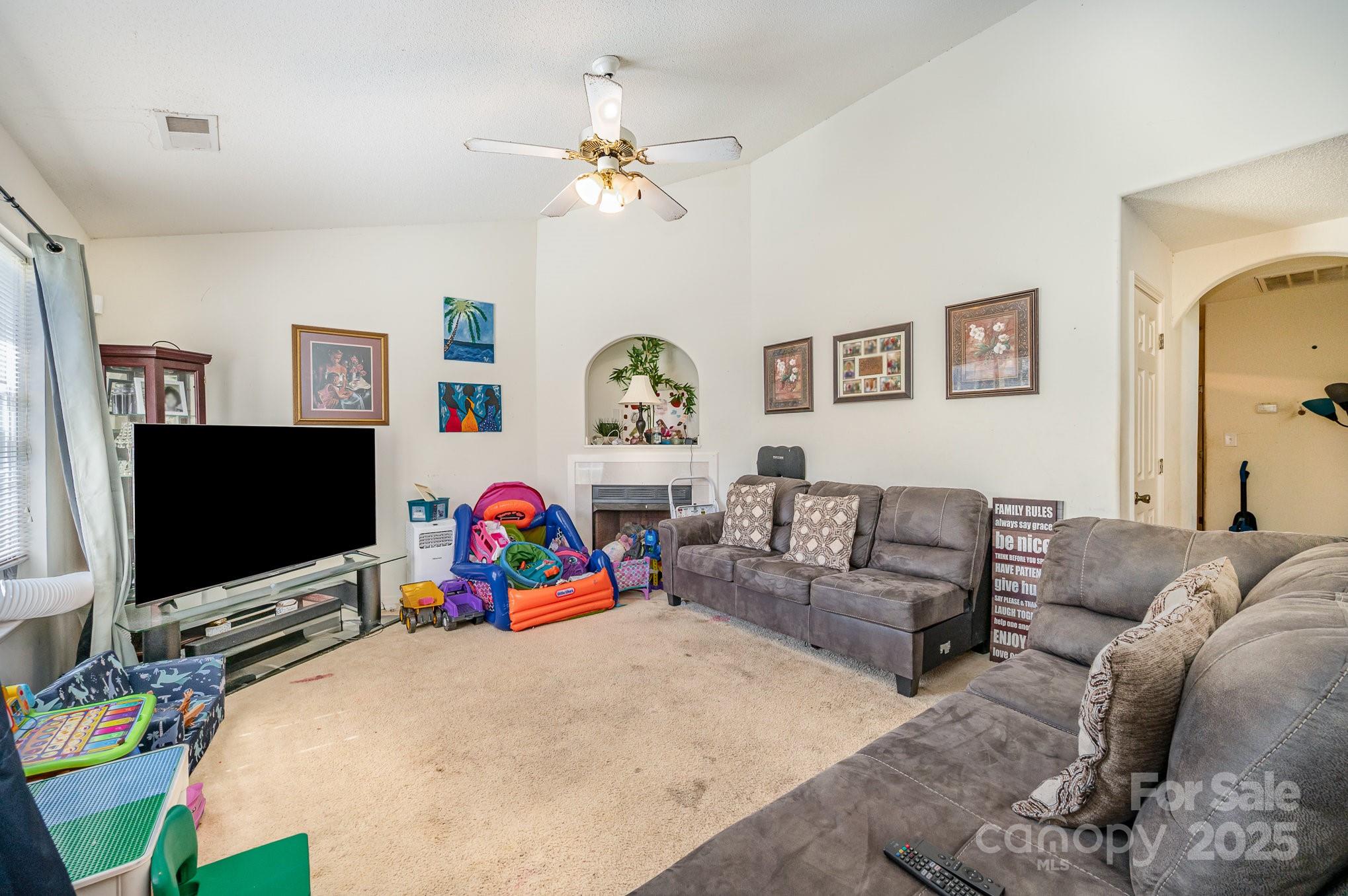 8025 Bronze Pike Drive