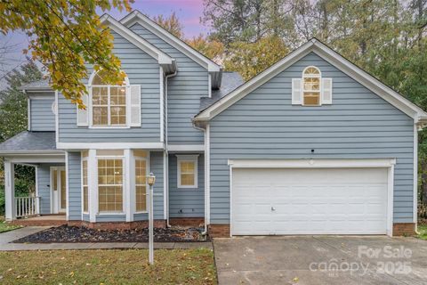 11136 Scrimshaw Lane Charlotte NC 28215