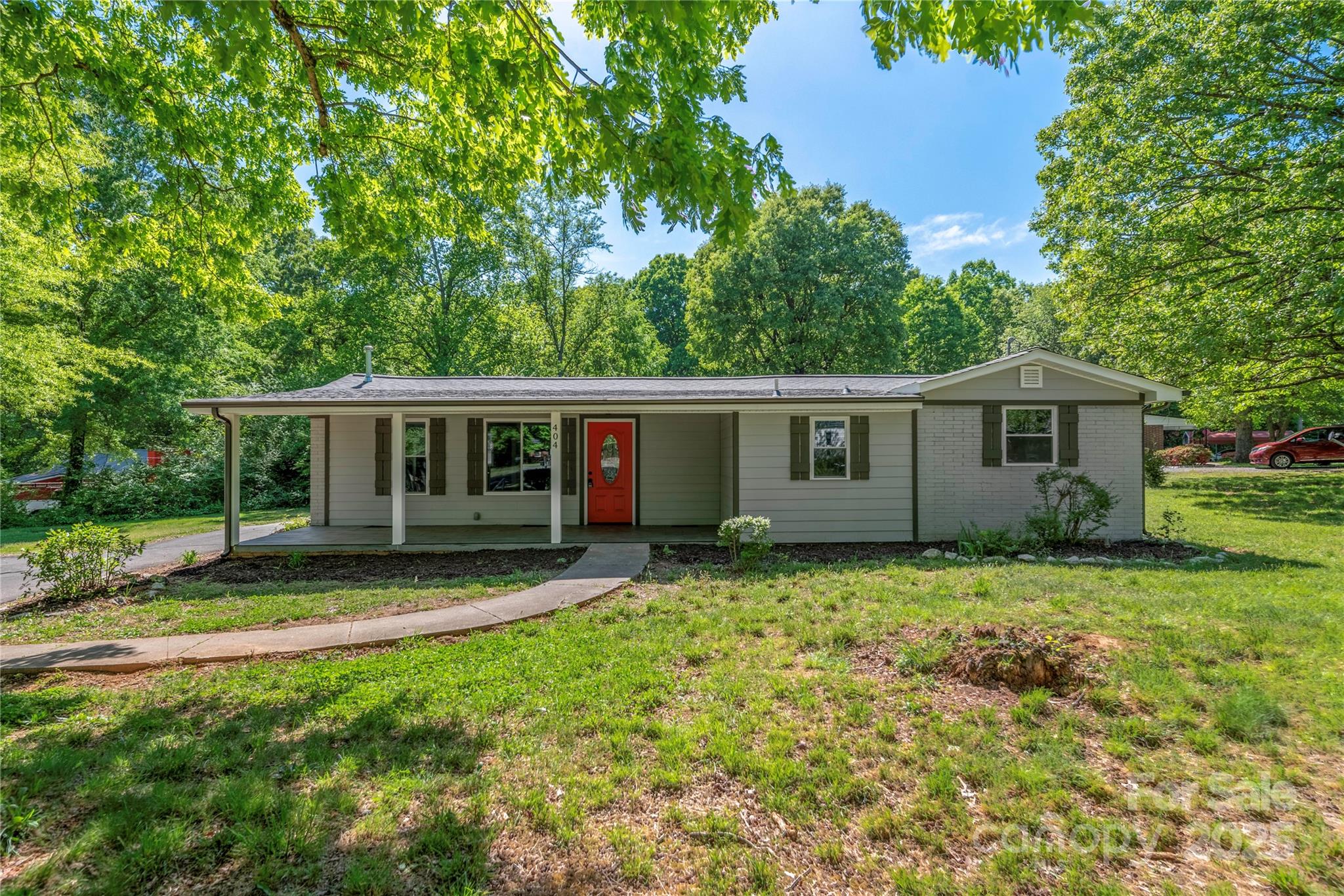 112 Robinette Lane