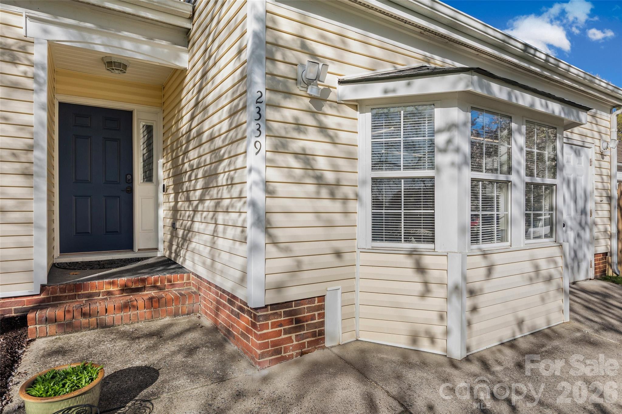 2339 Olde Whitehall Road