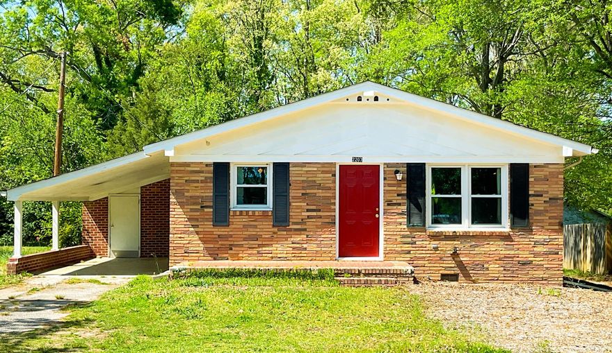 Come visit this cute brick ranch that sits on a half-acre of land in Taylors with NO HOA. You will love the completely remodeled kitchen with granite countertops, white cabinets, and a stainless-steel stove/oven, built in microwave and dishwasher. This home also has beautiful, real hardwood floors that have been refinished.