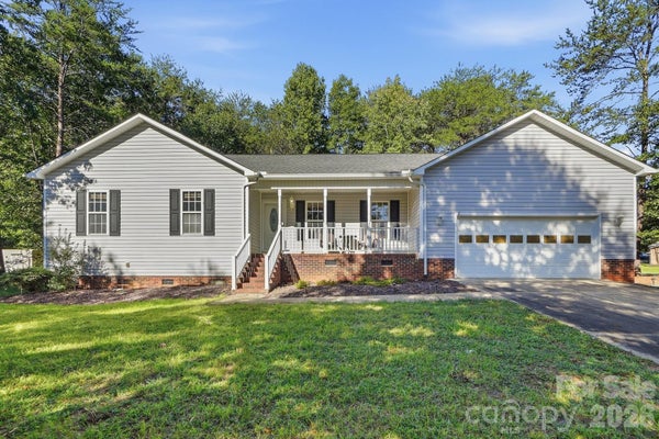 3649 NAVAJO DR, MAIDEN, NC 28650 - Image 8b8df4637c7d72cee41c1a561a60d80a/87098897
