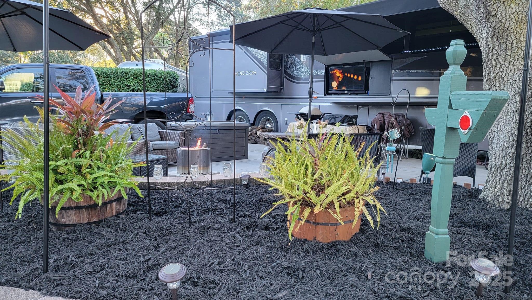 Outdoor Resorts RV Resort and Yacht Club - Land