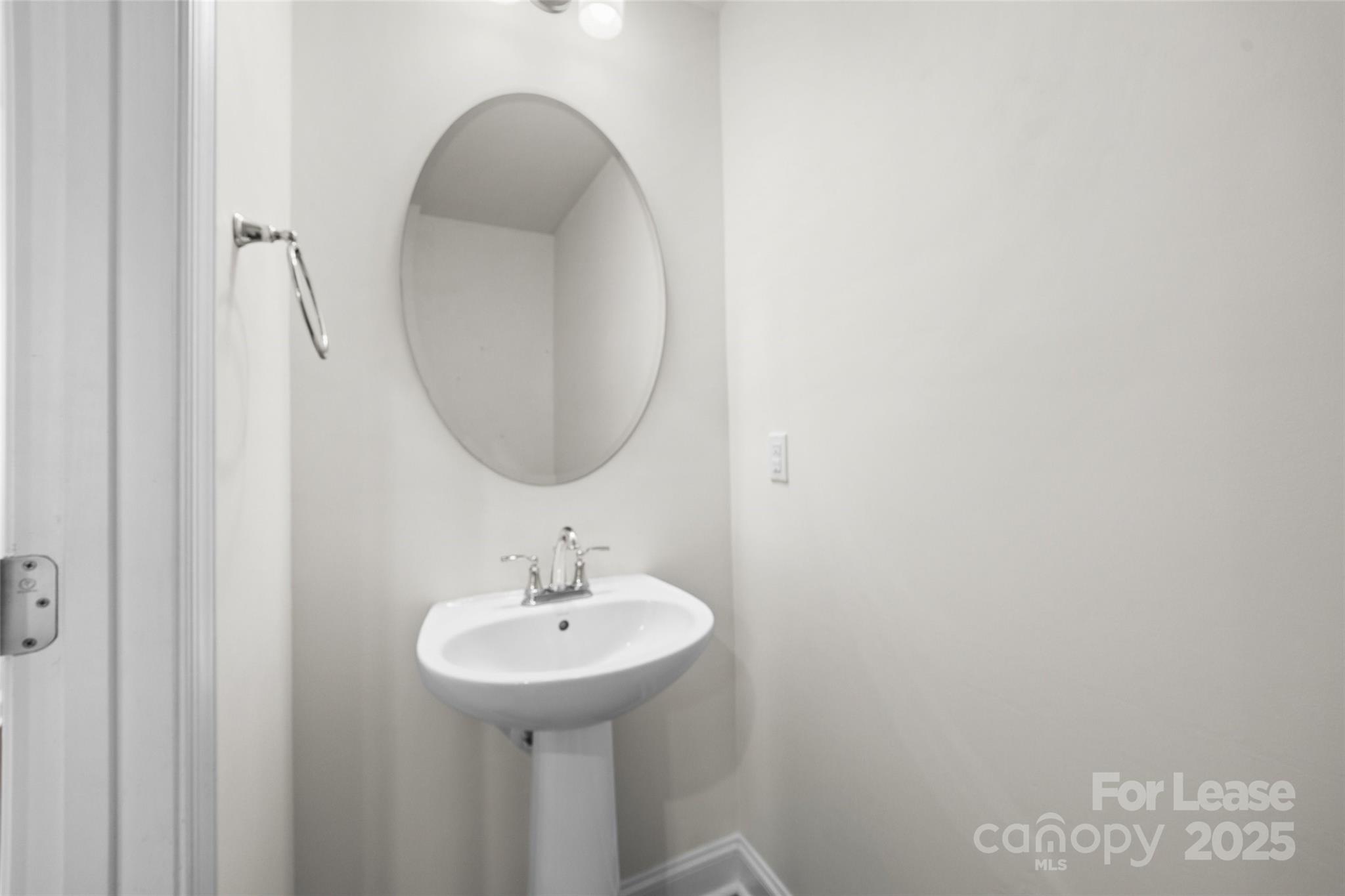 Paddlers Cove - Residential Lease