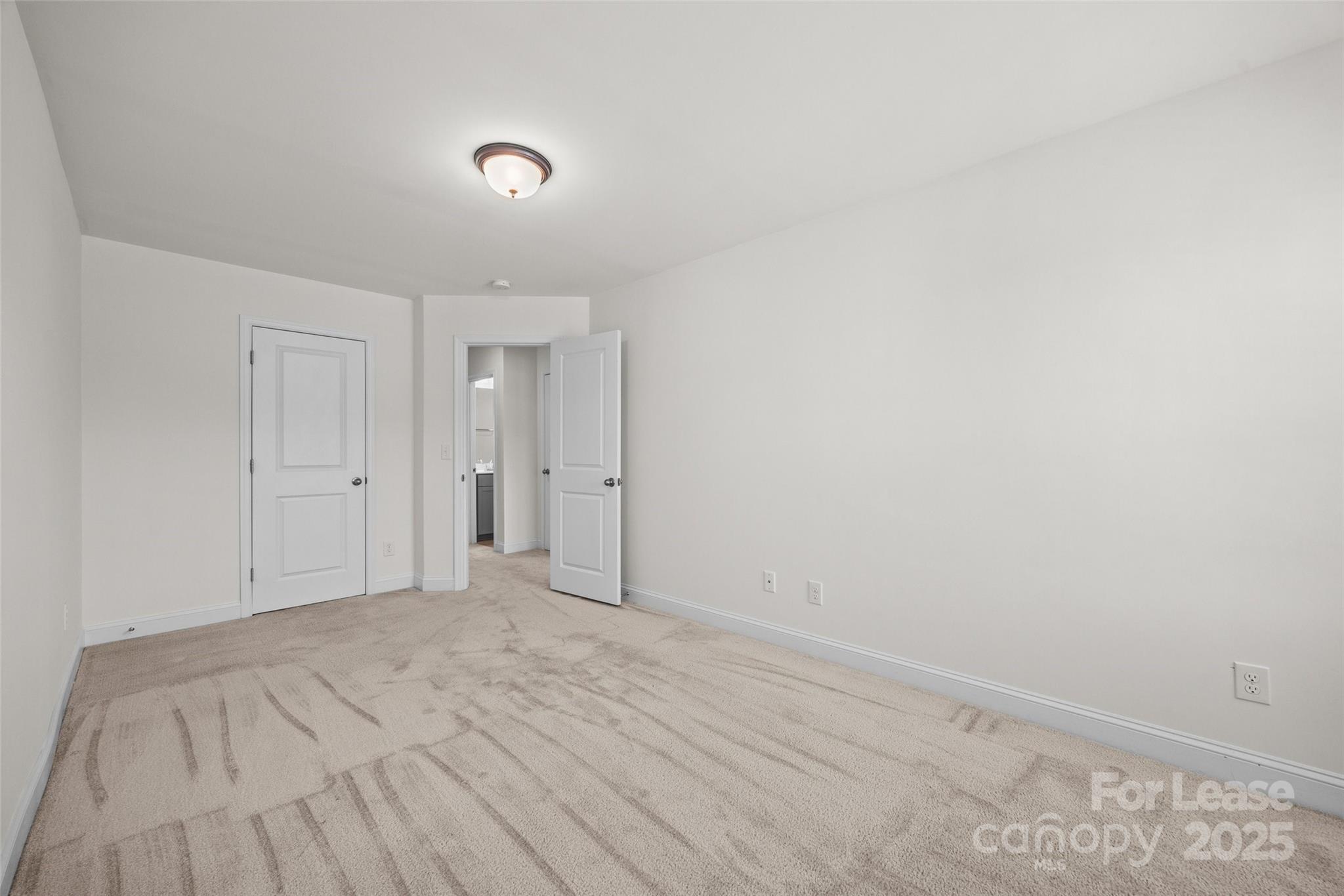 Paddlers Cove - Residential Lease