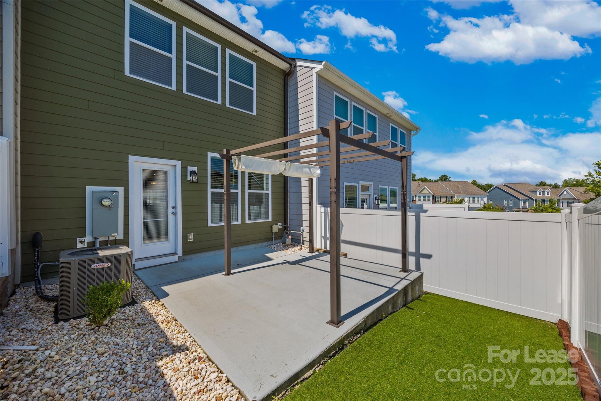 Paddlers Cove - Residential Lease