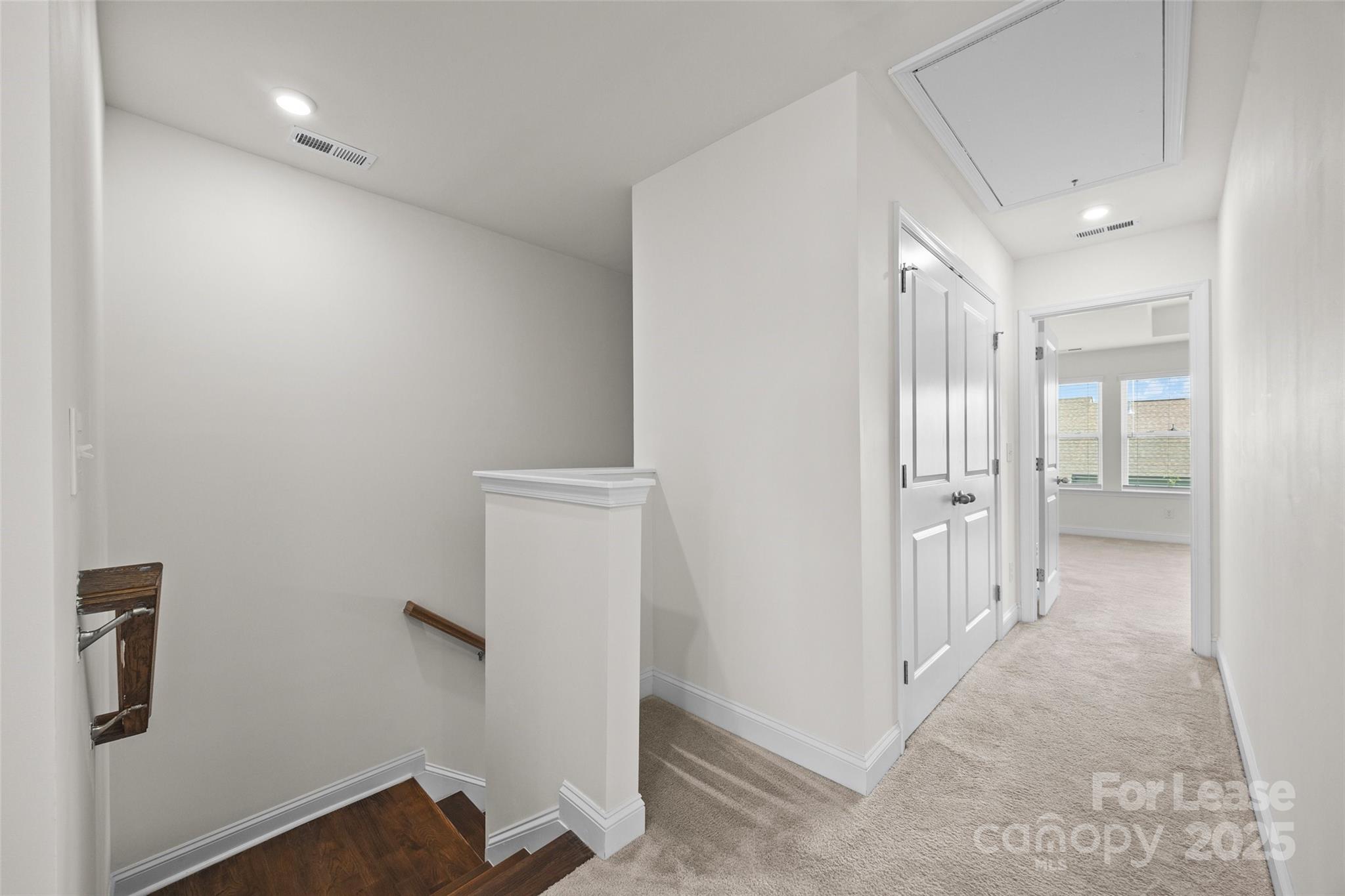 Paddlers Cove - Residential Lease