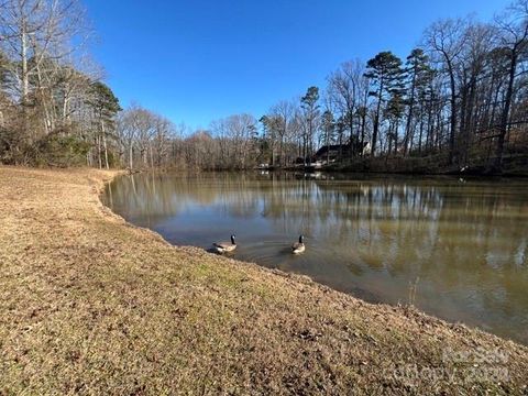 Photo of 7100 Ridge Lane Road, Charlotte, NC 28262 (MLS # 4108035)