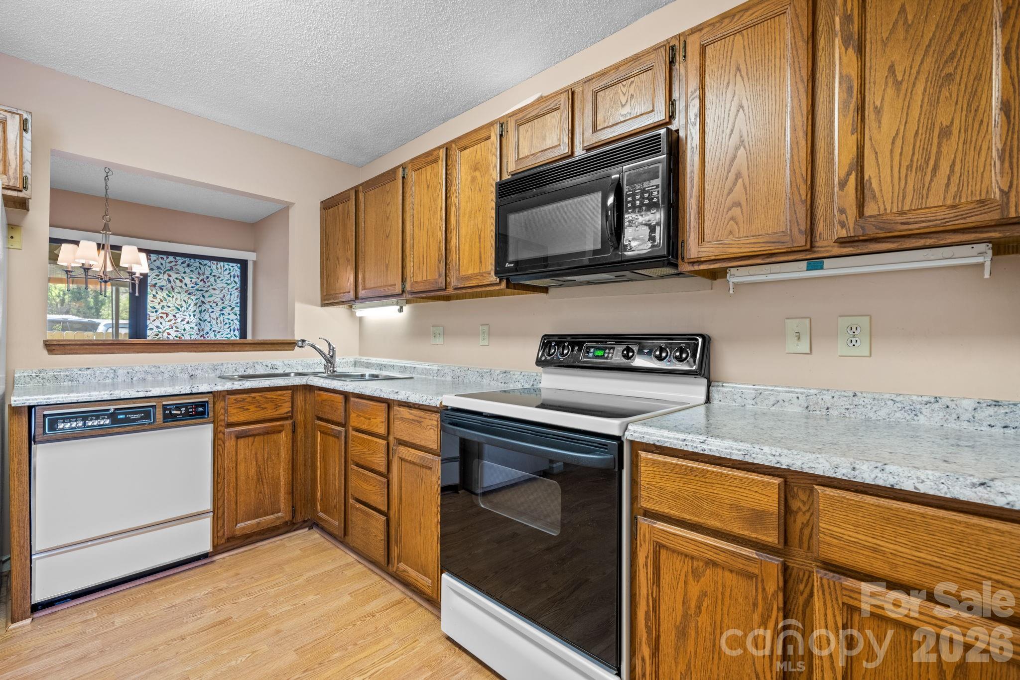 Heritage Manor - Residential