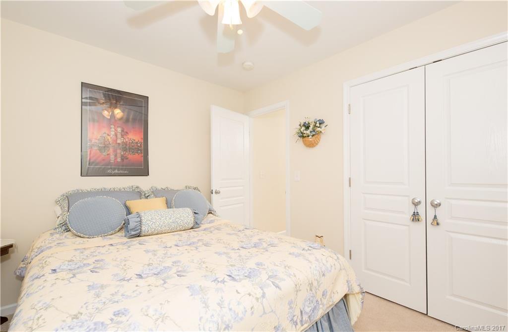 Ridge Pointe - Residential