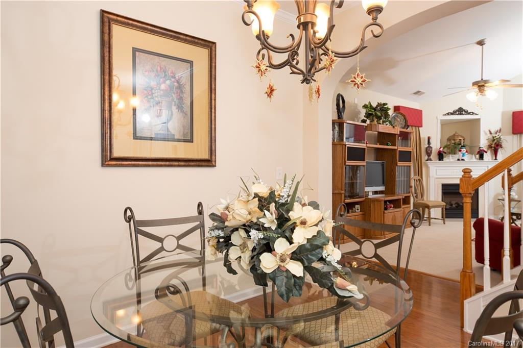 Ridge Pointe - Residential