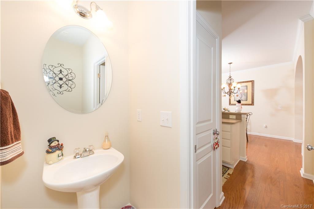 Ridge Pointe - Residential