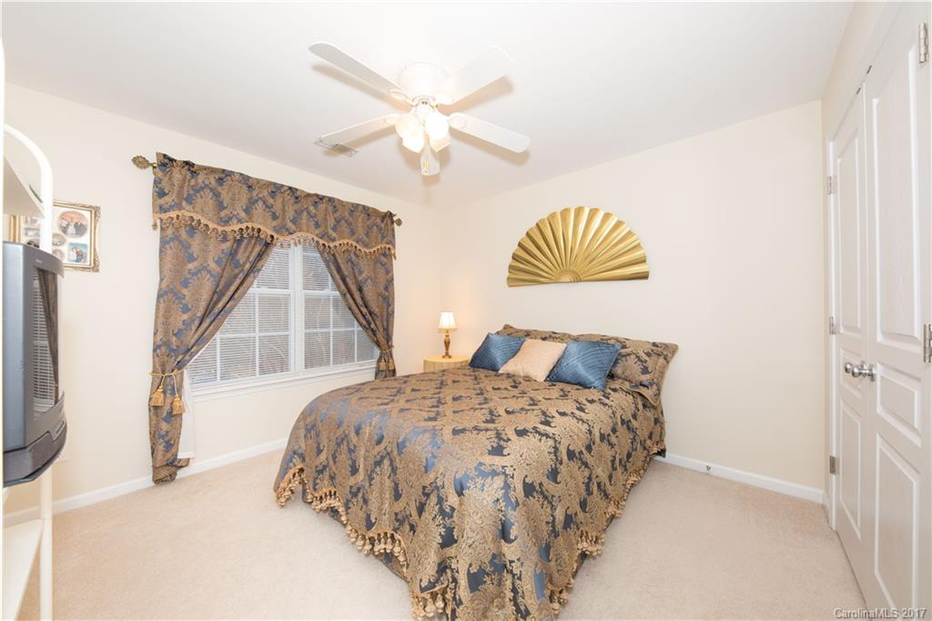 Ridge Pointe - Residential