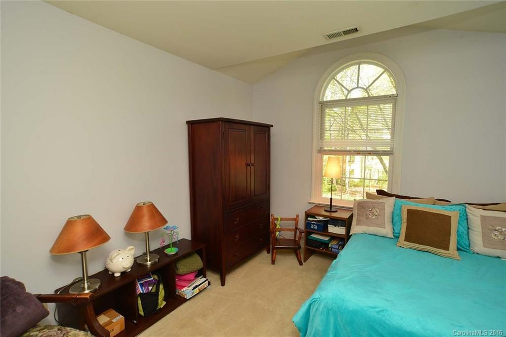 Davis Lake - Residential