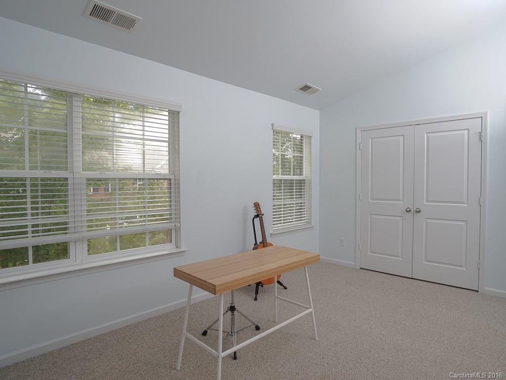 Almond Glen - Residential