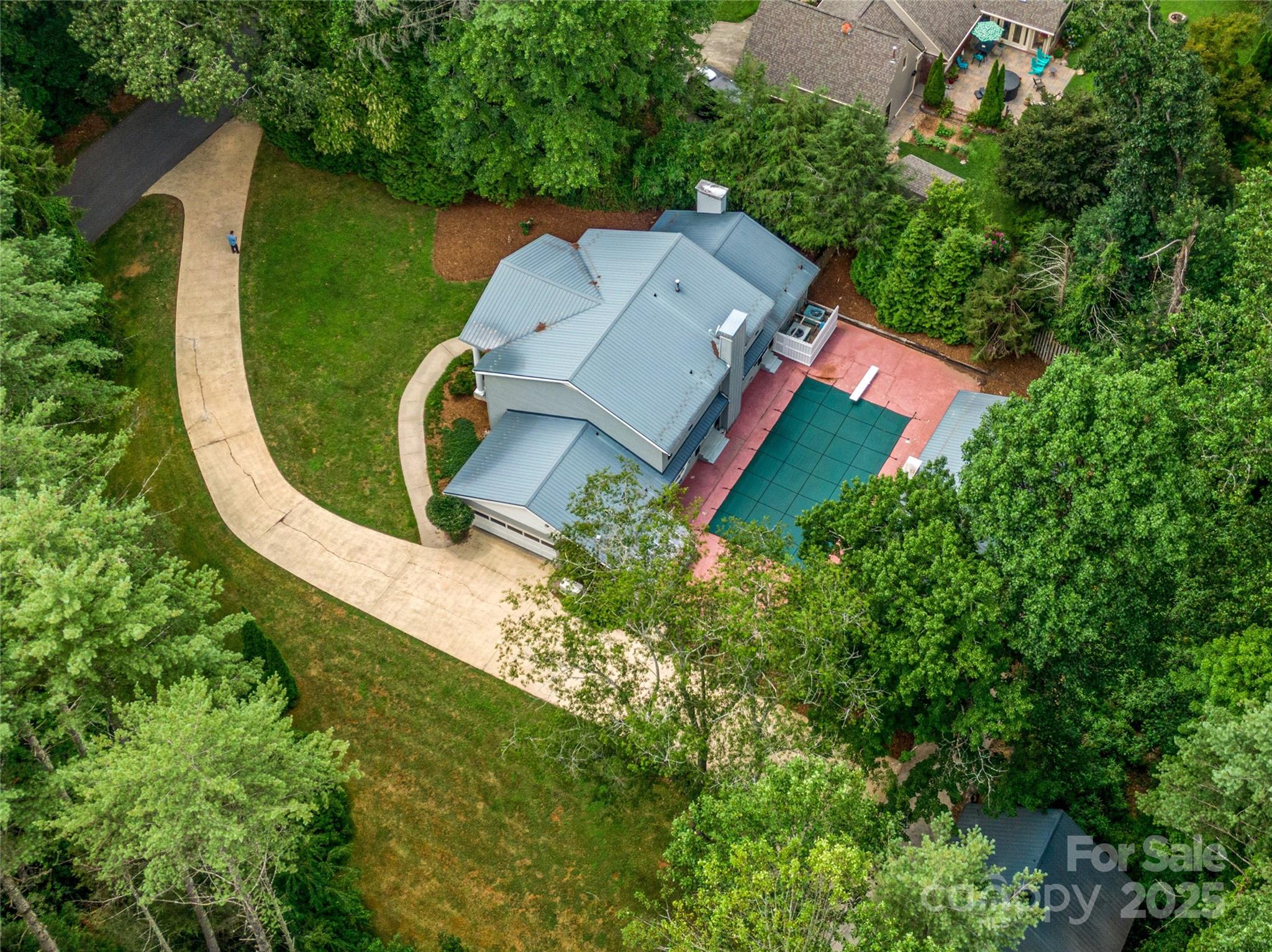 399 Evergreen Street