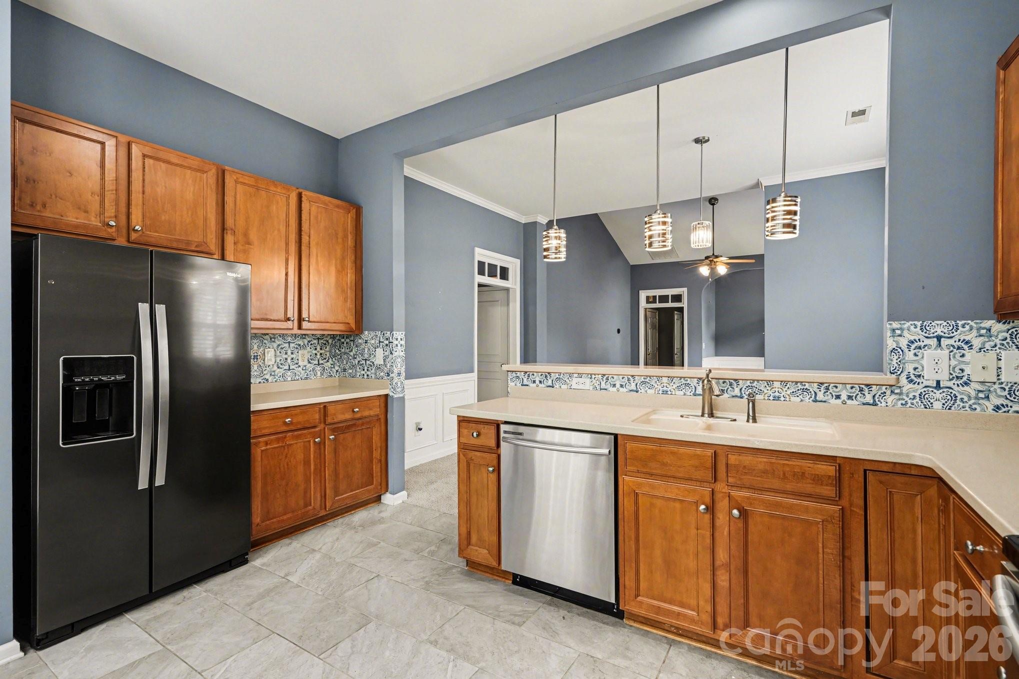 Crosspointe - Residential