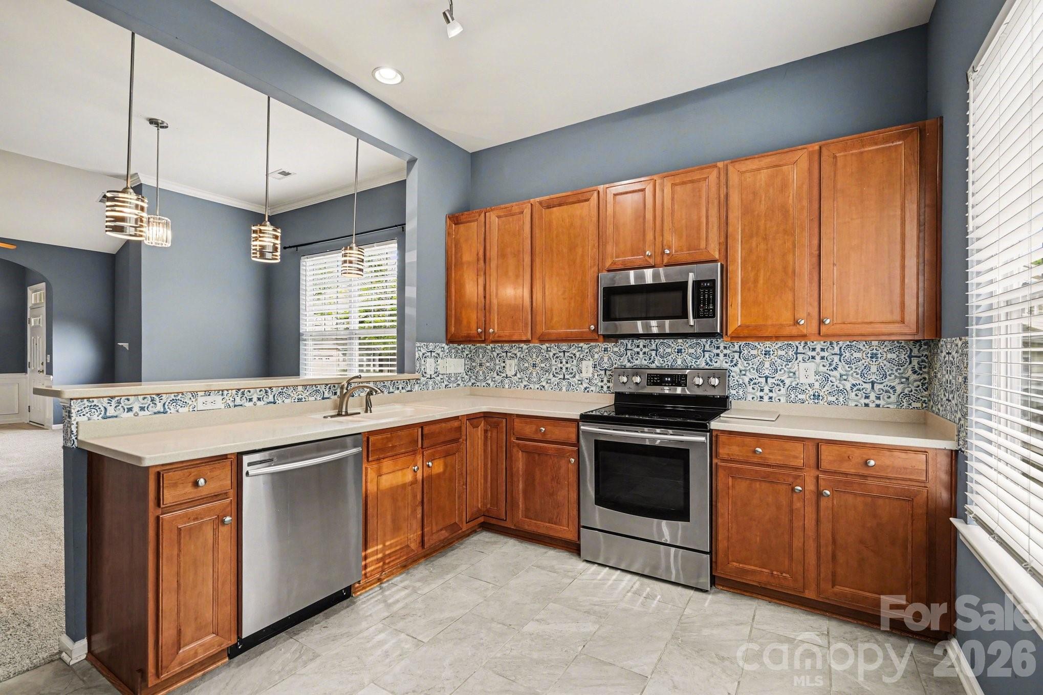 Crosspointe - Residential