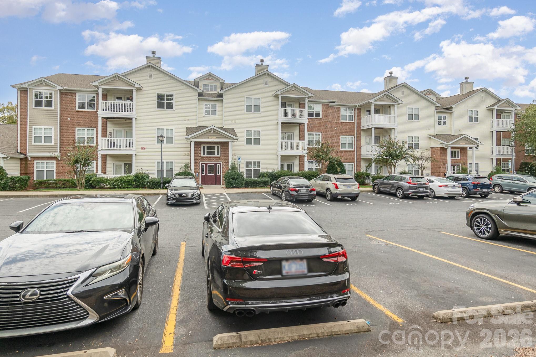 Hyde Park - Residential