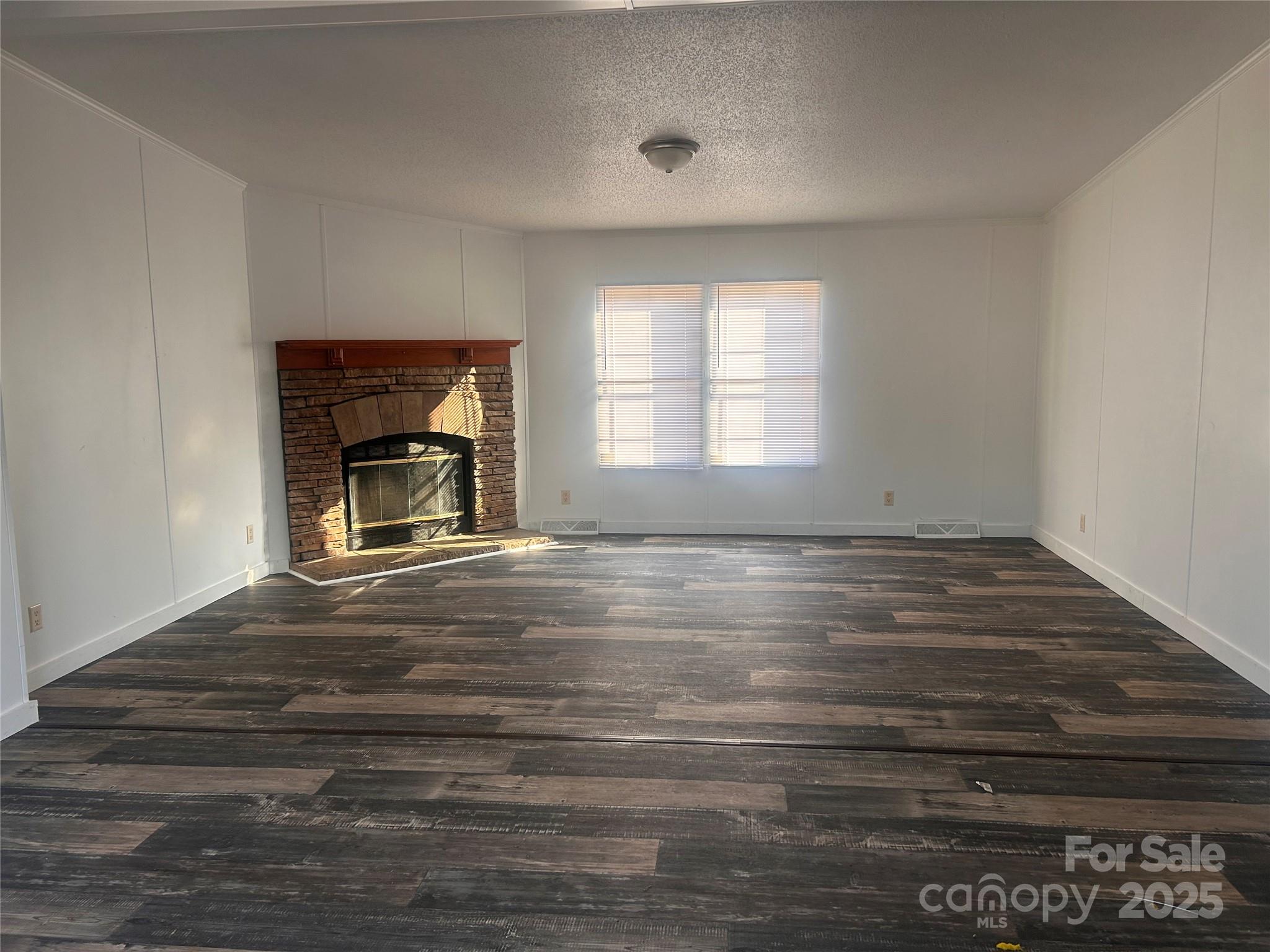 Smith Lake - Residential