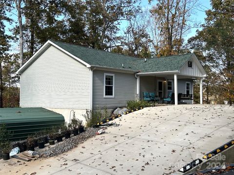 A home in Rutherfordton