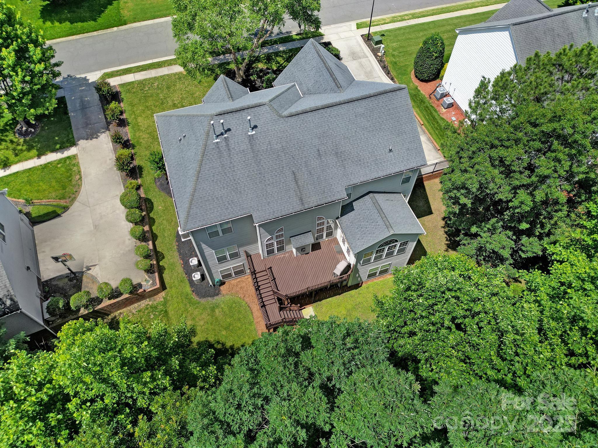 Sutton Place - Residential