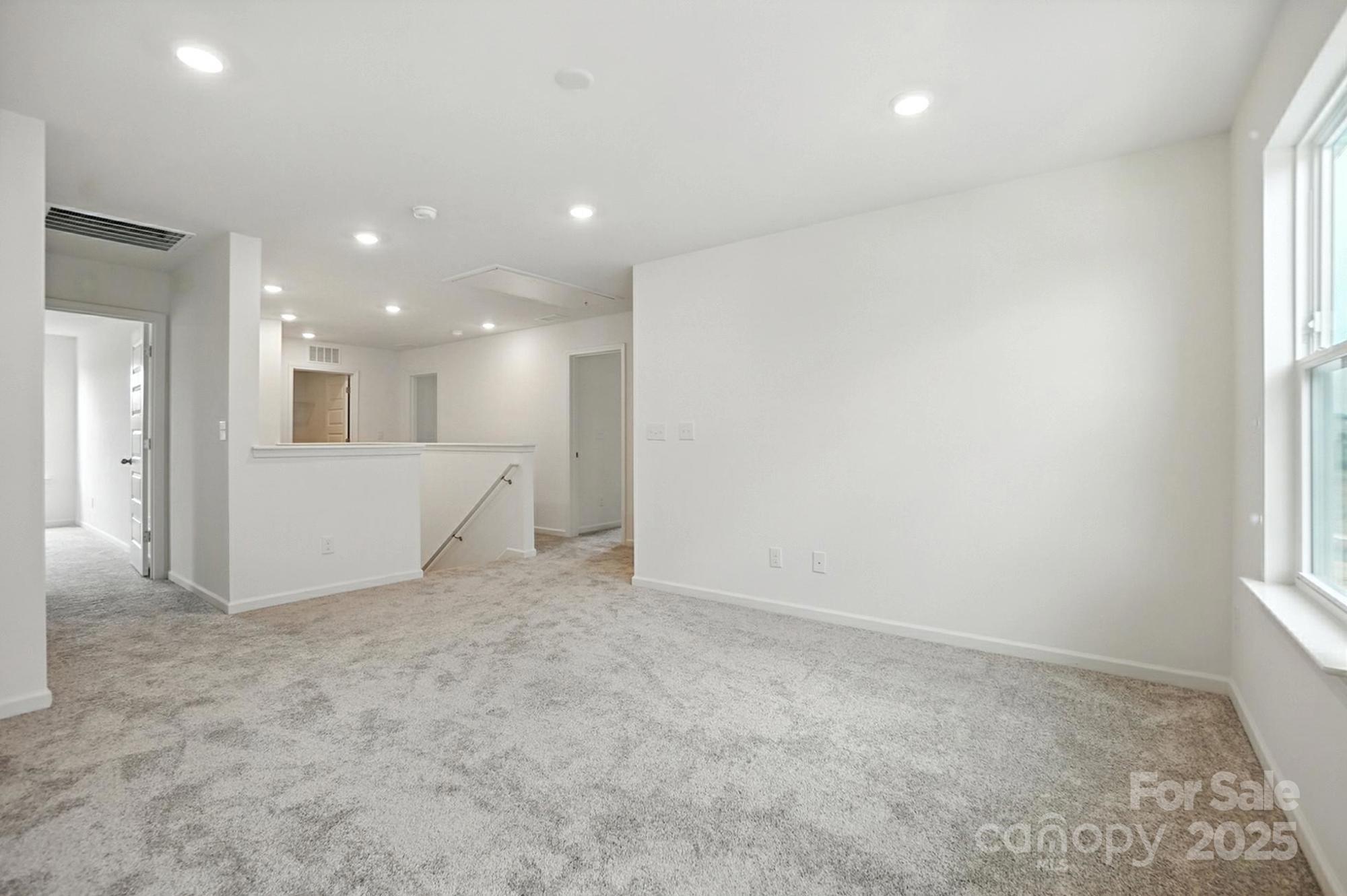 Wellington Pointe - Residential