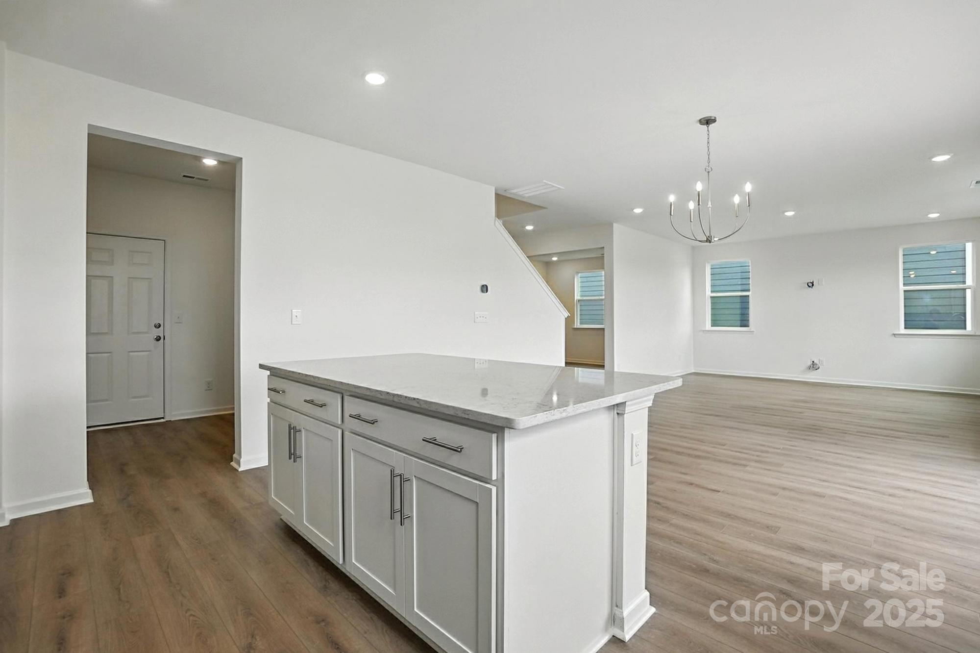 Wellington Pointe - Residential