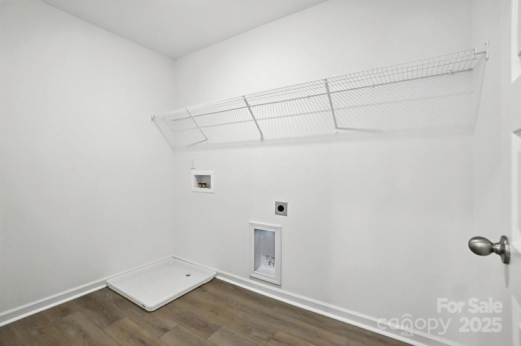 Wellington Pointe - Residential