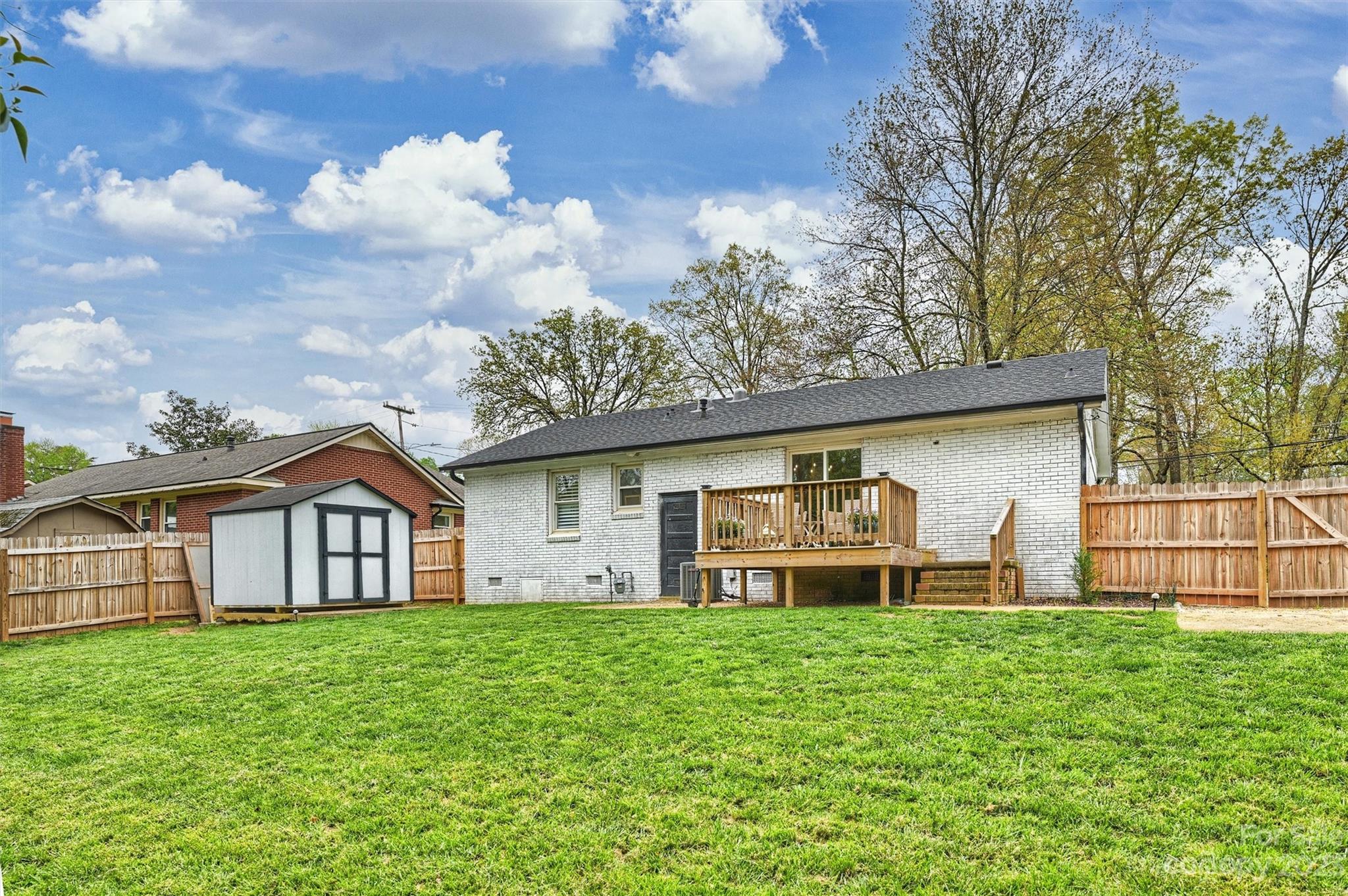 Starmount - Residential